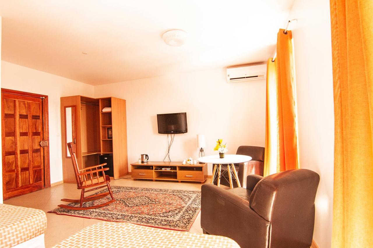 Deluxe Aparthotel Praia Exterior foto